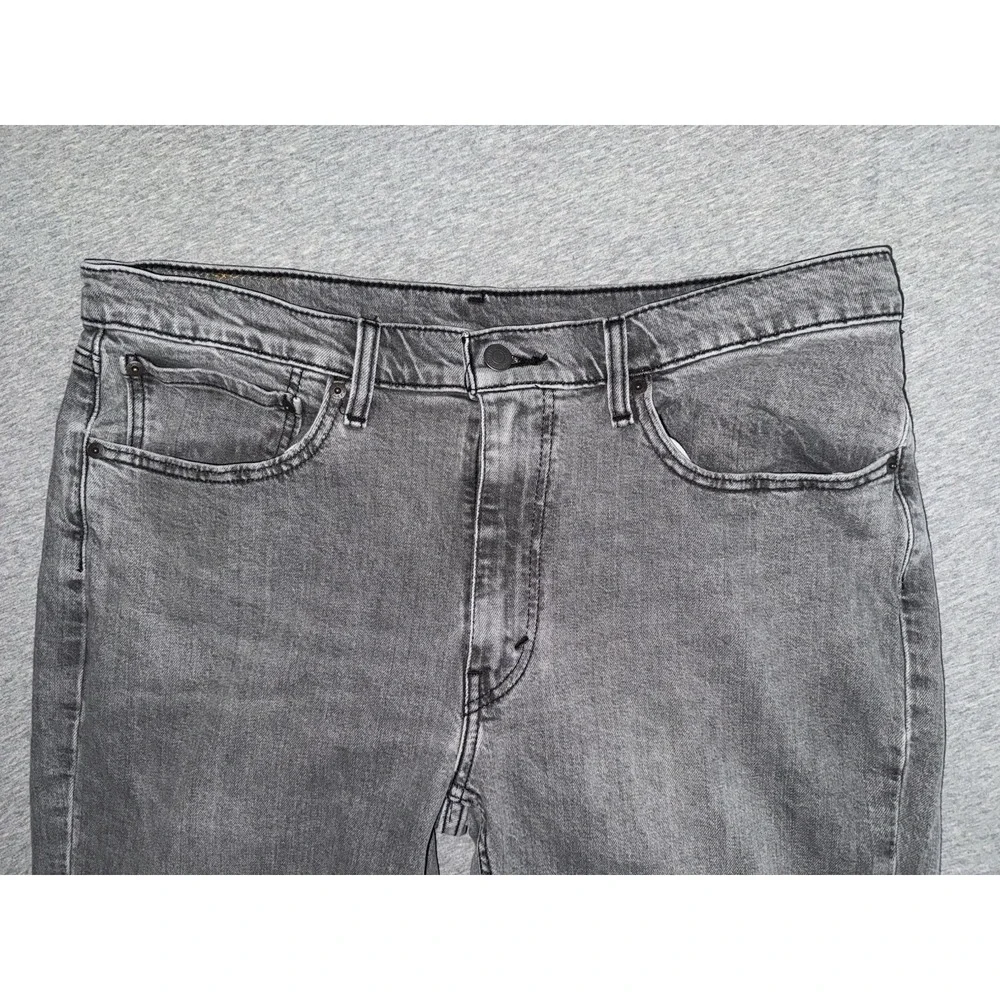 Levi 514 Mens Straight Fit Gray Jeans Size 36x30 Denim Pant Stretch Buttery Soft